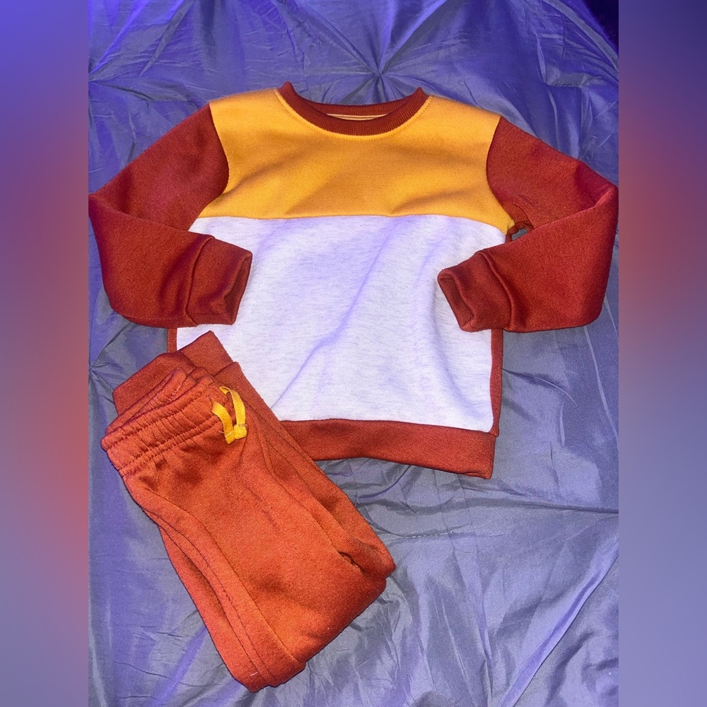 Colorblock Sweatshirt and Joggers Set